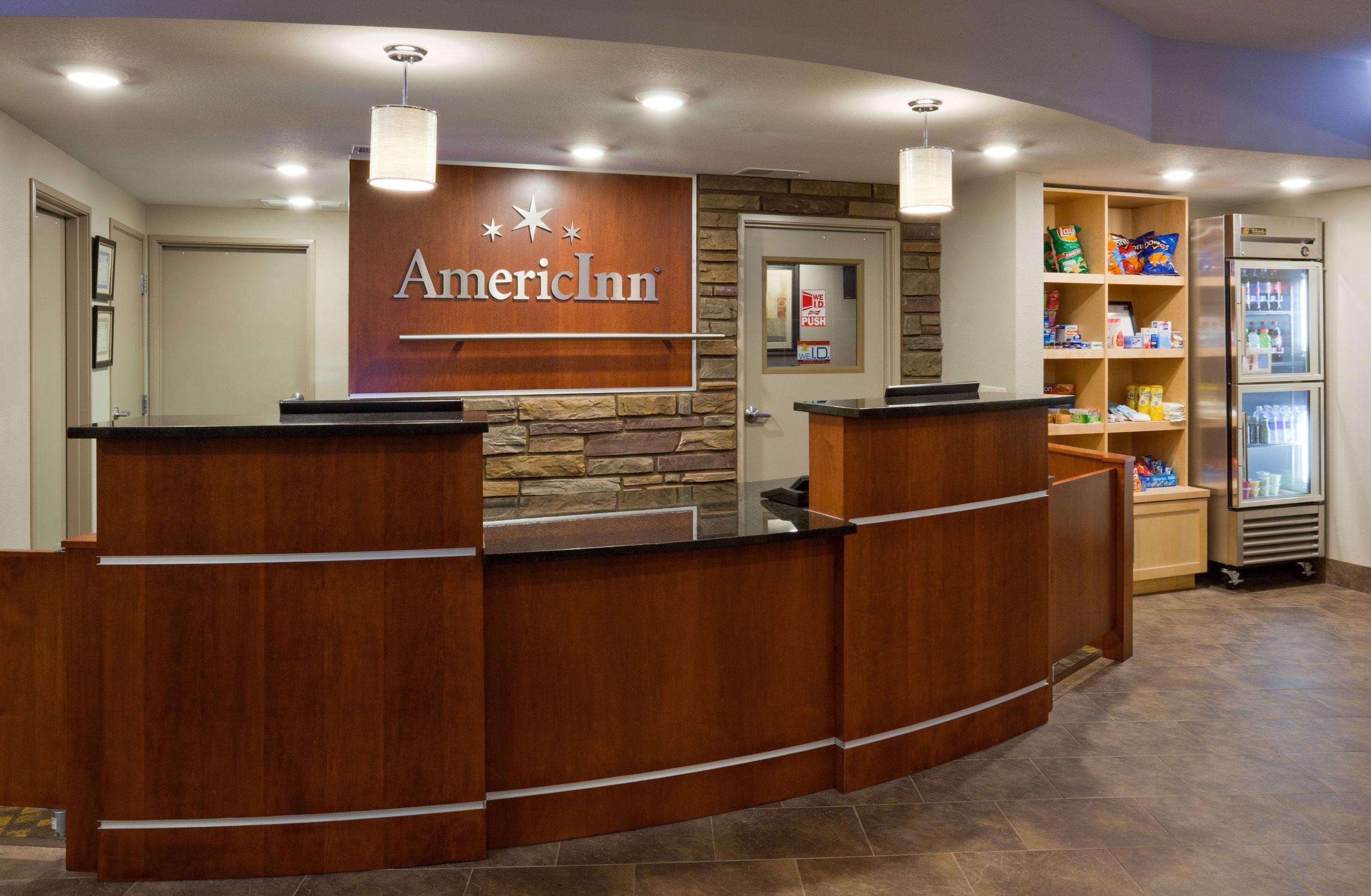 Americinn By Wyndham Hartford Sd Dış mekan fotoğraf